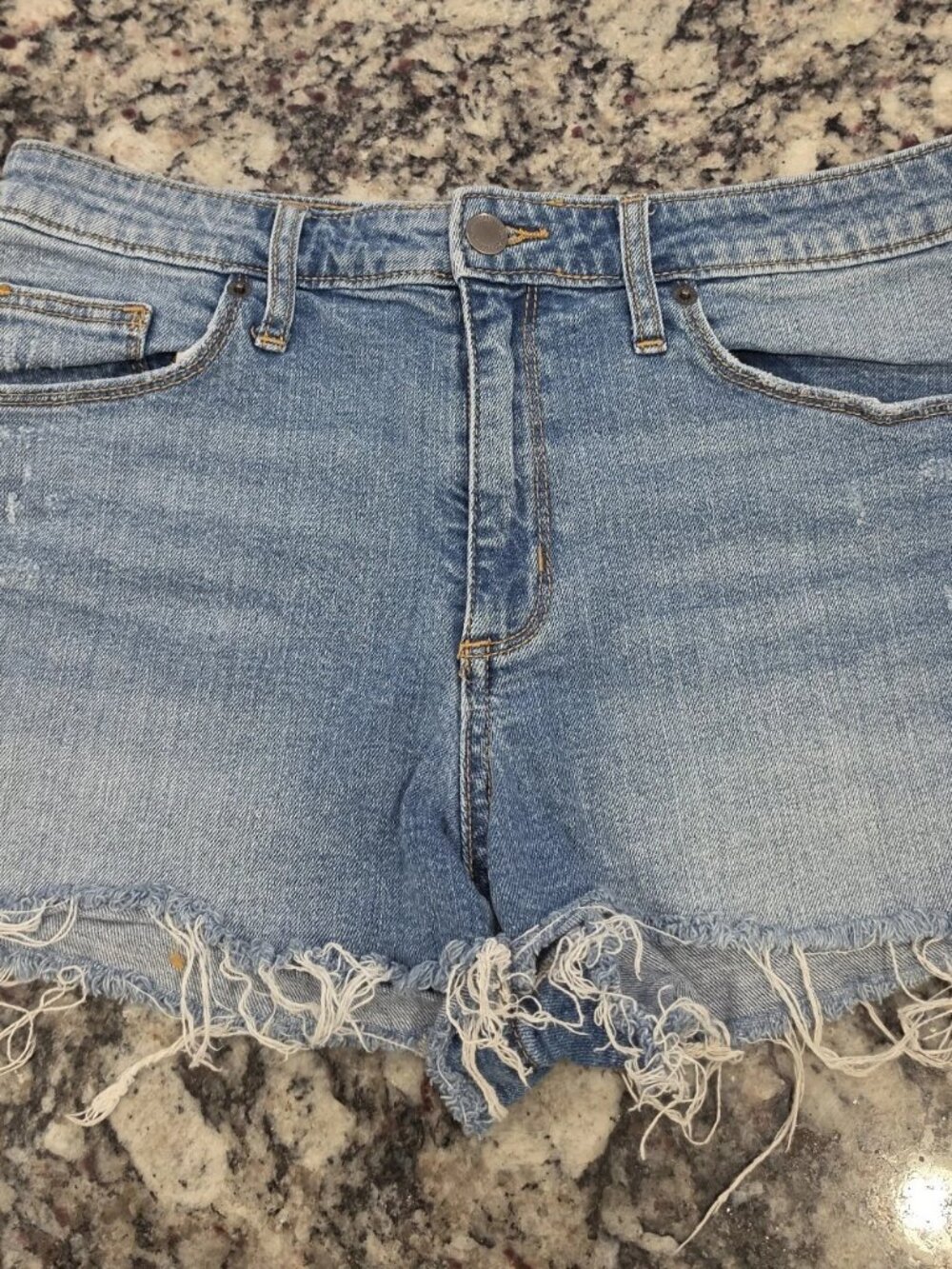 Universal Thread Denim Jean Shorts Blue Frayed Hem Size 10/30r High Rise EUC